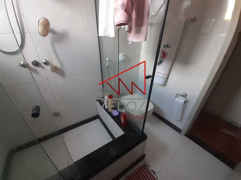 Apartamento à venda com 2 quartos, 70m² - Foto 16