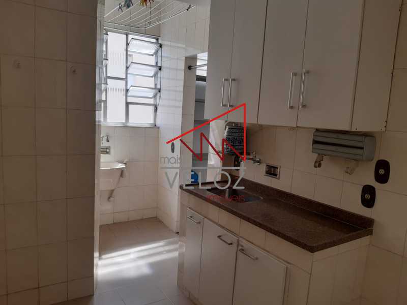 Apartamento à venda com 2 quartos, 60m² - Foto 14