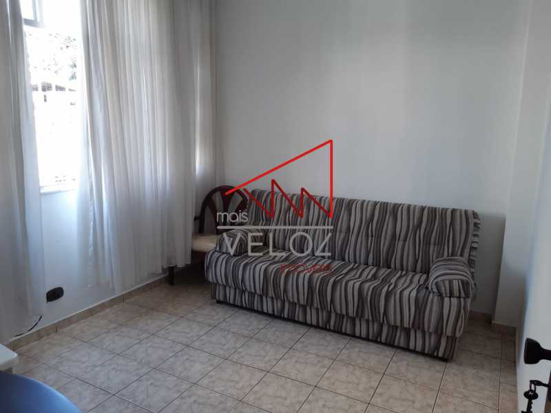 Apartamento à venda com 2 quartos, 60m² - Foto 2