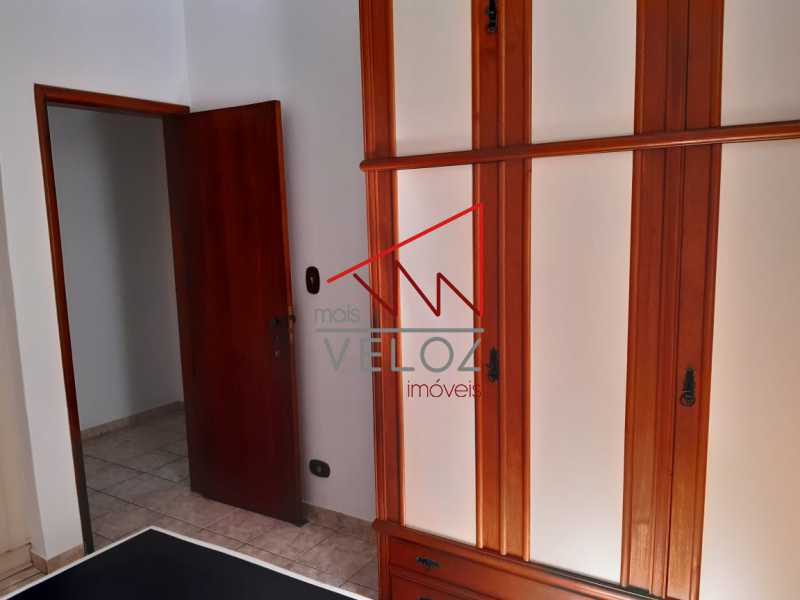 Apartamento à venda com 2 quartos, 60m² - Foto 9