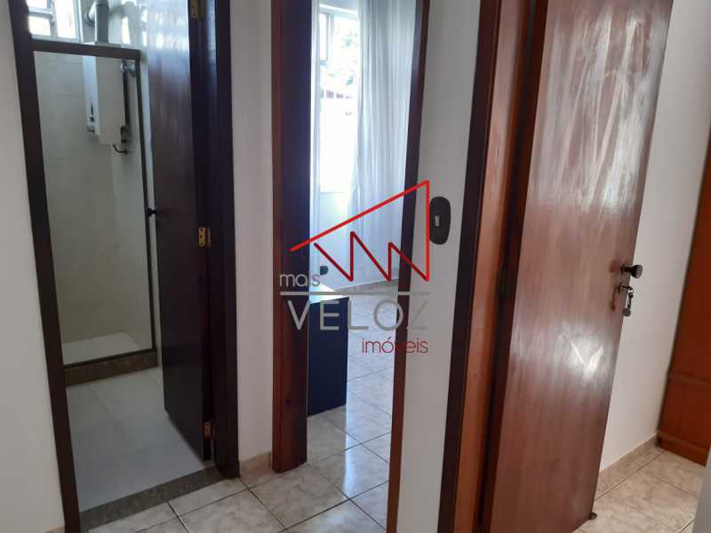 Apartamento à venda com 2 quartos, 60m² - Foto 5