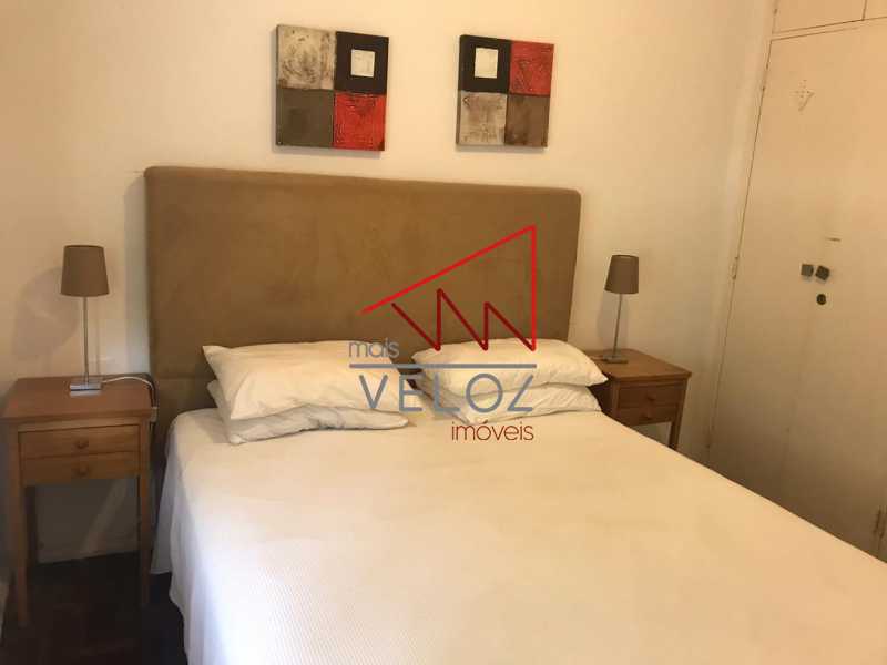 Apartamento à venda com 2 quartos, 60m² - Foto 11