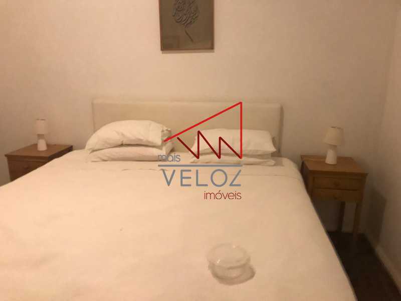 Apartamento à venda com 2 quartos, 60m² - Foto 17