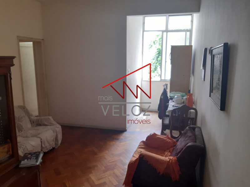 Apartamento à venda com 2 quartos, 63m² - Foto 7