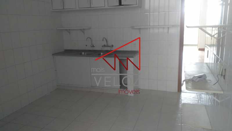 Apartamento à venda com 3 quartos, 290m² - Foto 20