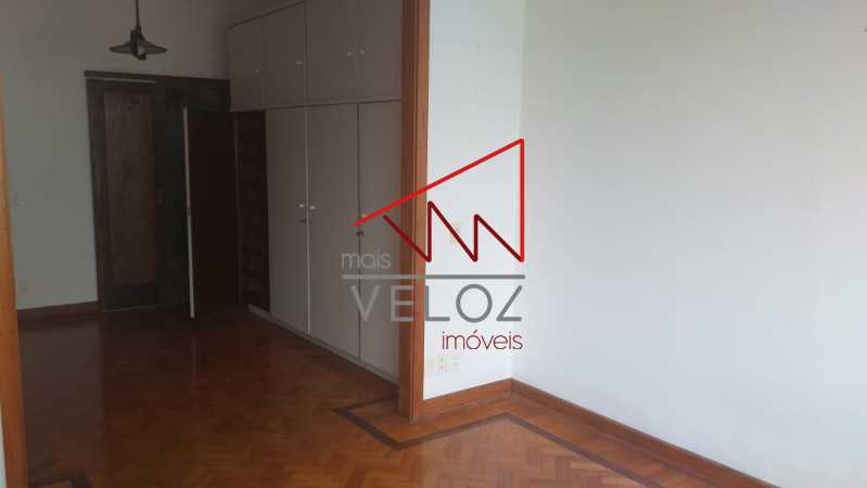 Apartamento à venda com 3 quartos, 290m² - Foto 11