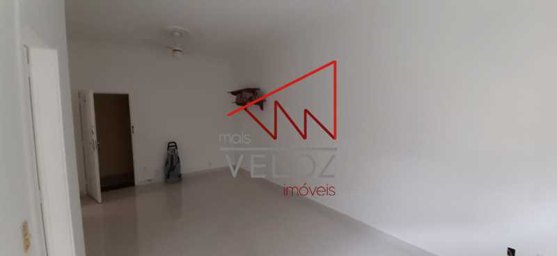 Apartamento à venda com 1 quarto, 46m² - Foto 3