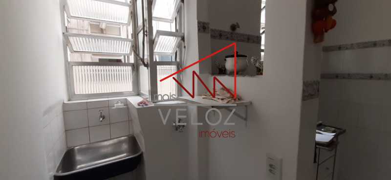 Apartamento à venda com 1 quarto, 46m² - Foto 9