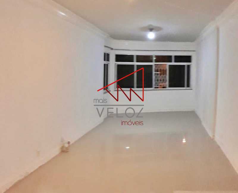 Apartamento à venda com 3 quartos, 120m² - Foto 1