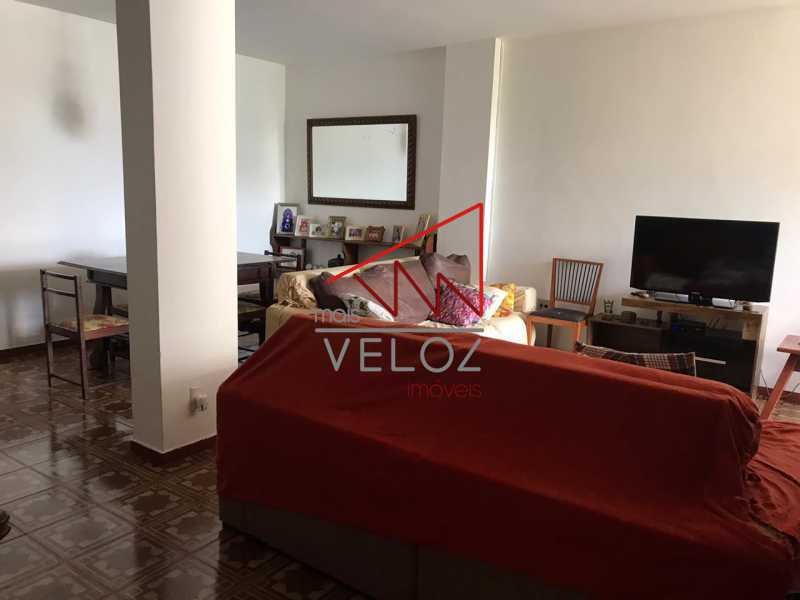 Apartamento à venda com 3 quartos, 110m² - Foto 3