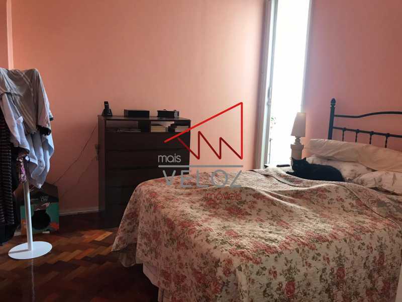 Apartamento à venda com 3 quartos, 110m² - Foto 11