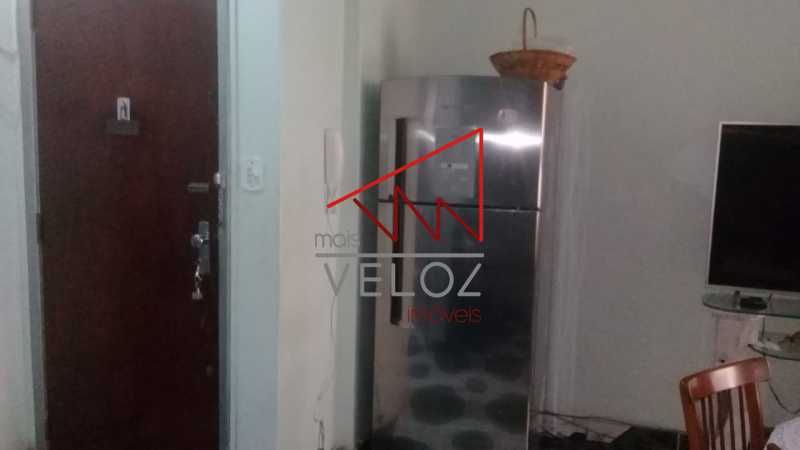 Apartamento à venda com 1 quarto, 30m² - Foto 3