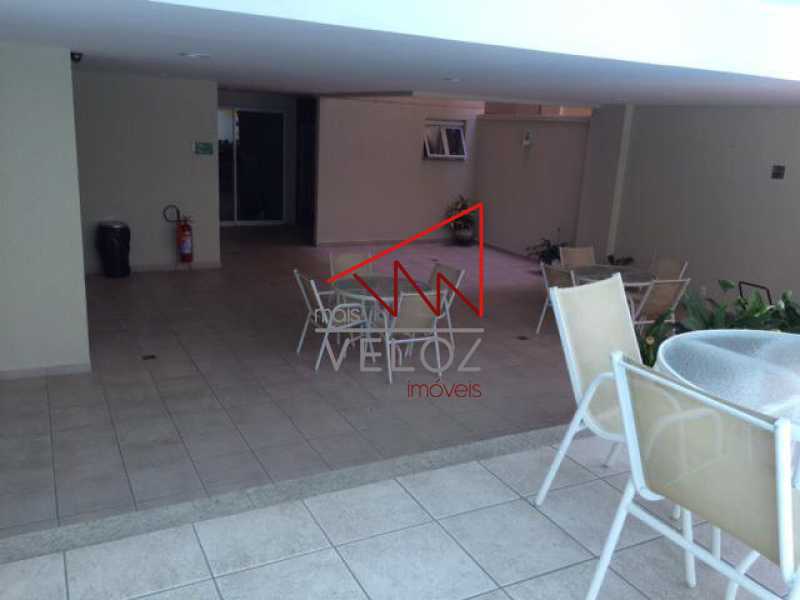 Apartamento à venda com 2 quartos, 75m² - Foto 22