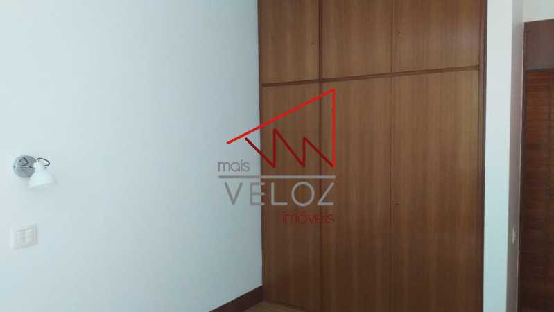 Apartamento à venda com 3 quartos, 295m² - Foto 11