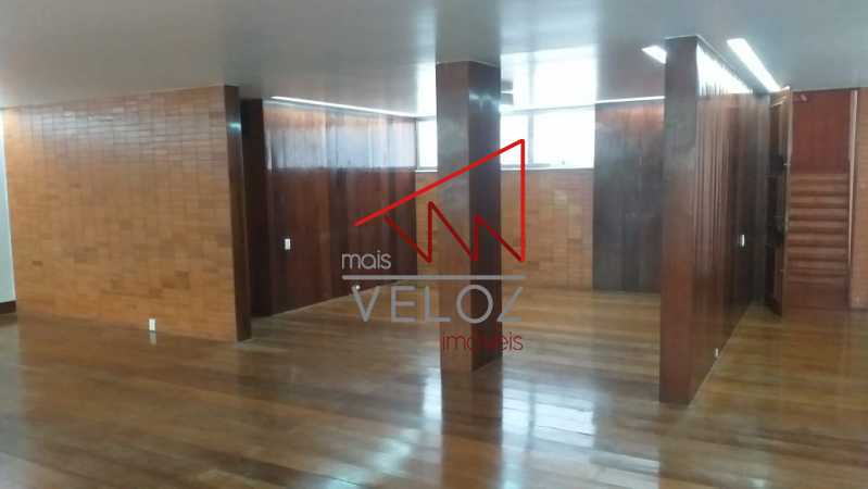 Apartamento à venda com 3 quartos, 295m² - Foto 3