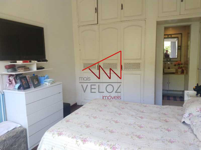 Apartamento à venda com 2 quartos, 100m² - Foto 9