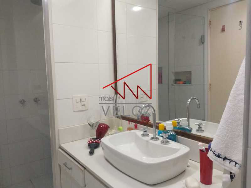 Apartamento à venda com 2 quartos, 100m² - Foto 29