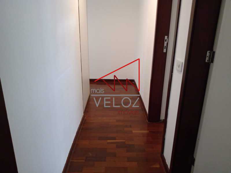 Apartamento à venda com 3 quartos, 134m² - Foto 12