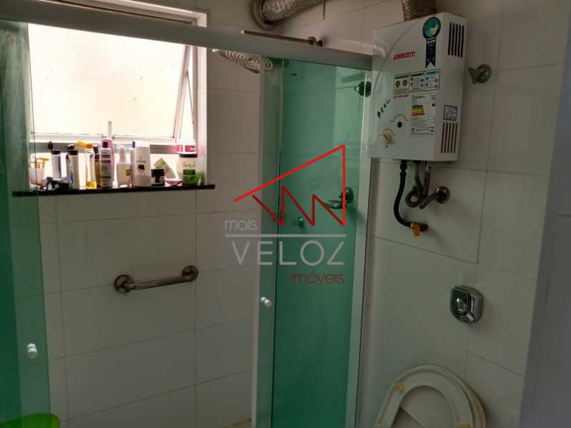 Apartamento à venda com 2 quartos, 67m² - Foto 8