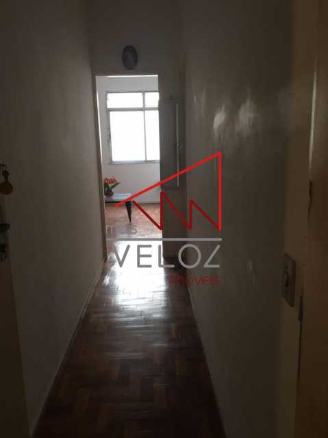 Apartamento à venda com 2 quartos, 72m² - Foto 3