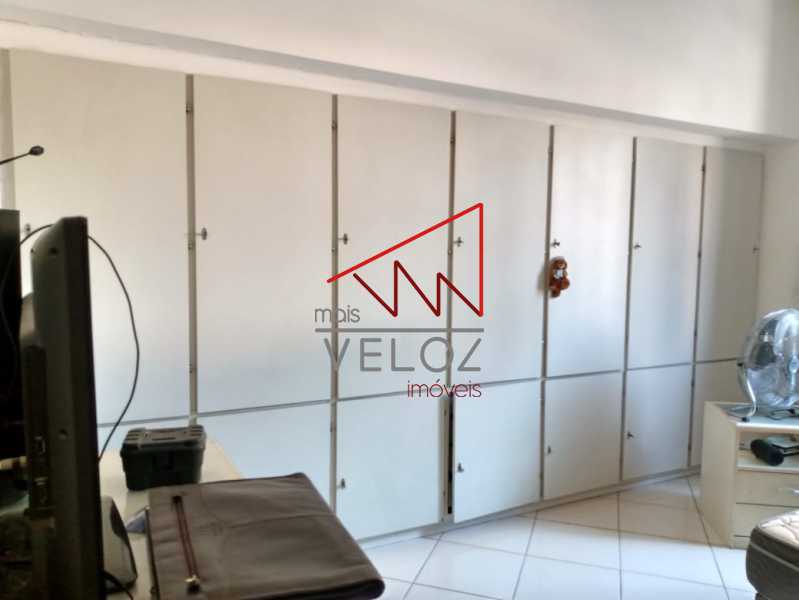 Apartamento à venda com 1 quarto, 64m² - Foto 16