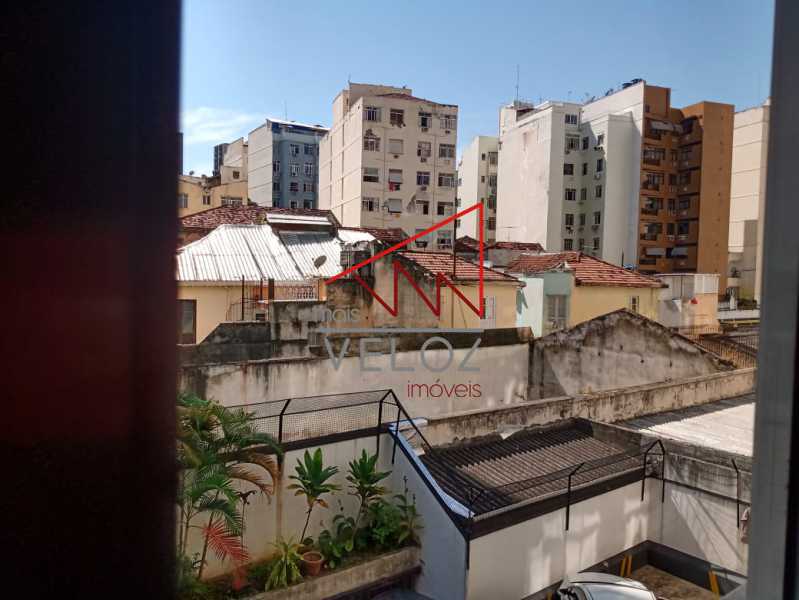 Apartamento à venda com 1 quarto, 64m² - Foto 21