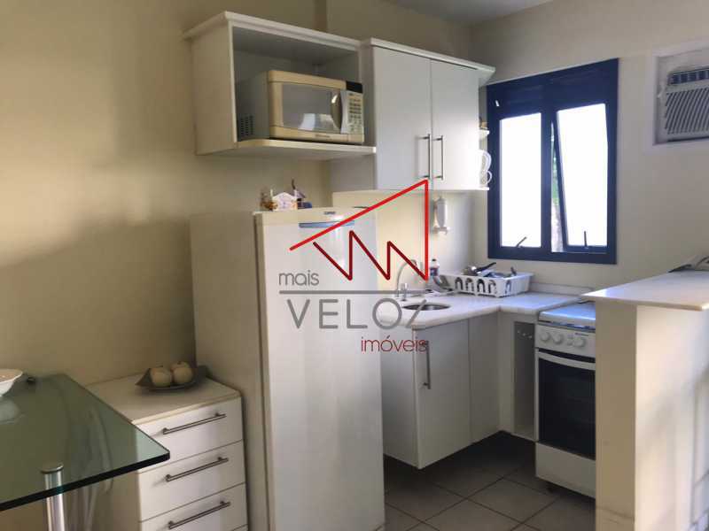 Apartamento à venda com 1 quarto, 40m² - Foto 17