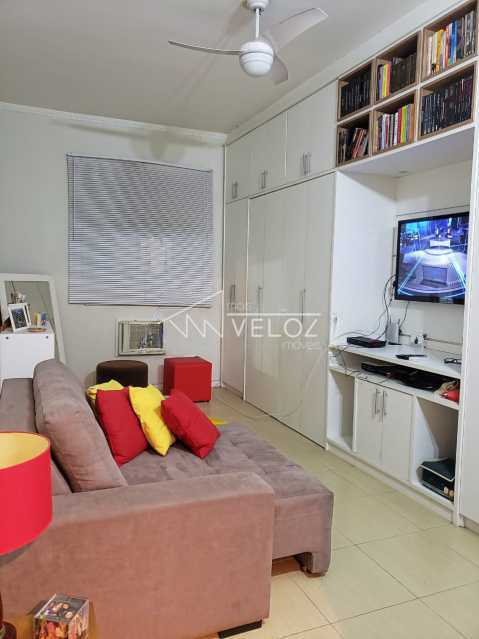 Kitnet e Studio à venda, 32m² - Foto 1