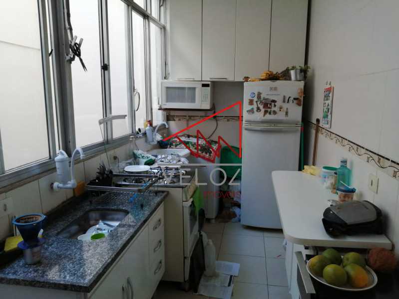 Apartamento à venda com 3 quartos, 75m² - Foto 22