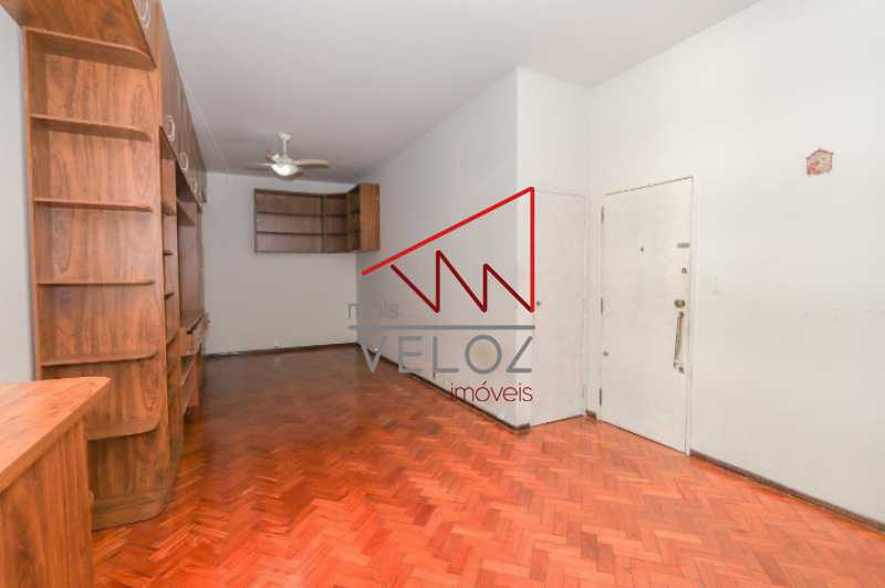 Apartamento à venda com 3 quartos, 120m² - Foto 3