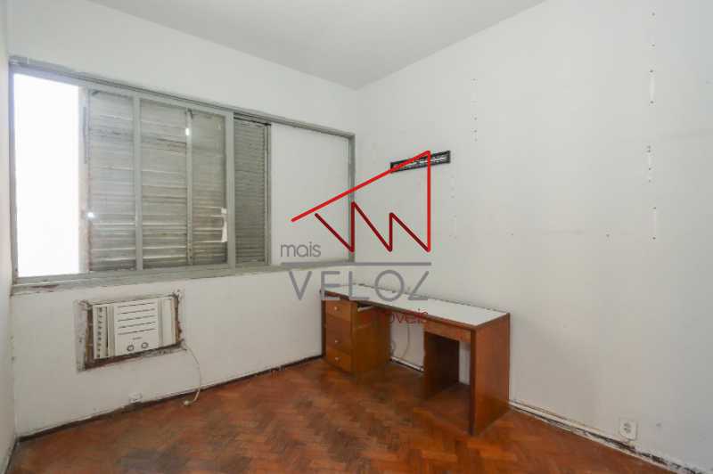 Apartamento à venda com 3 quartos, 120m² - Foto 13