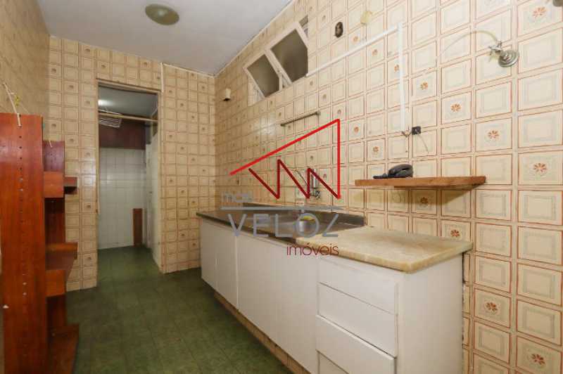 Apartamento à venda com 3 quartos, 120m² - Foto 17