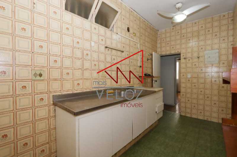 Apartamento à venda com 3 quartos, 120m² - Foto 18