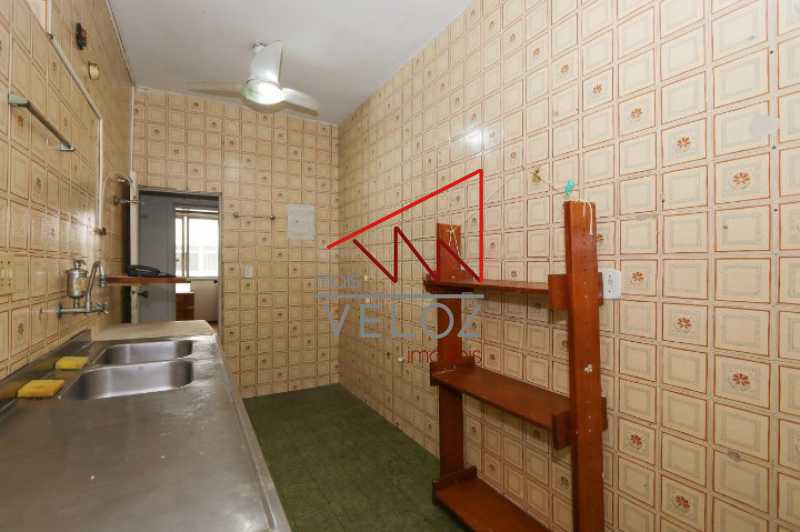 Apartamento à venda com 3 quartos, 120m² - Foto 19