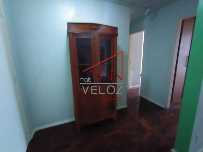 Apartamento à venda com 3 quartos, 100m² - Foto 10