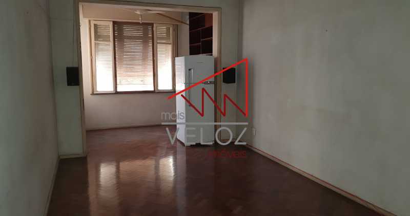 Apartamento à venda com 3 quartos, 130m² - Foto 5