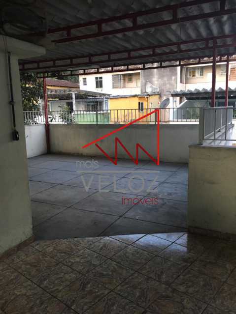 Casa de Vila à venda com 4 quartos, 203m² - Foto 3