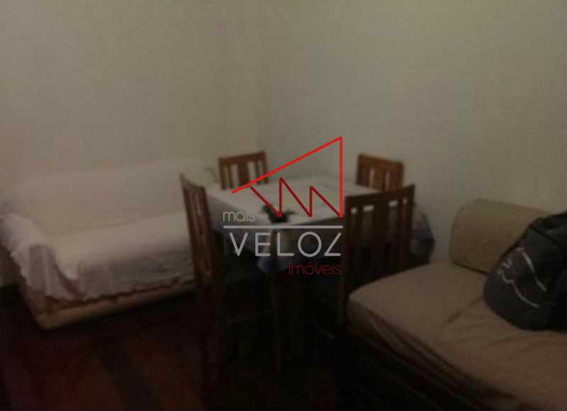 Apartamento à venda com 1 quarto, 48m² - Foto 2