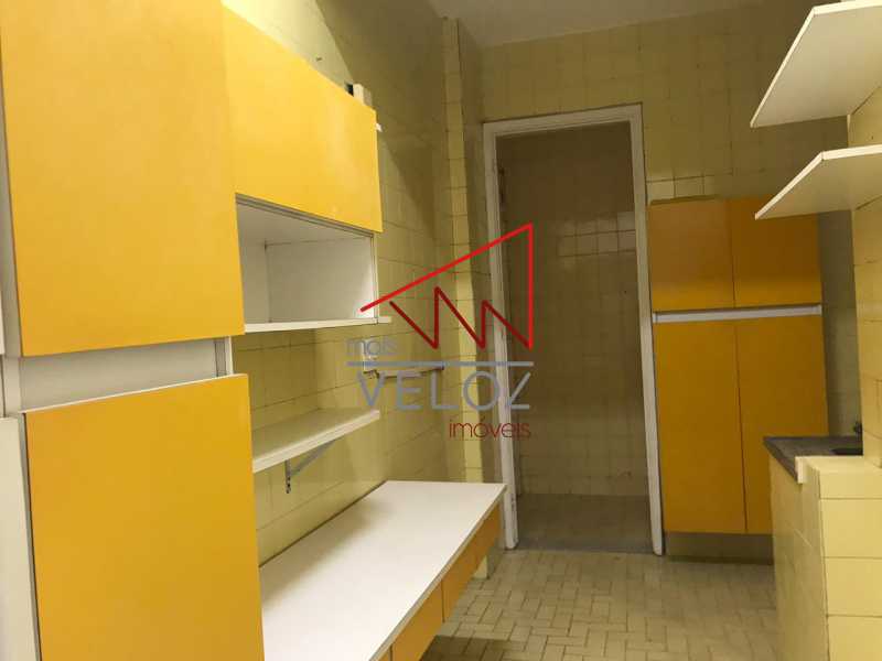 Apartamento à venda com 3 quartos, 101m² - Foto 22