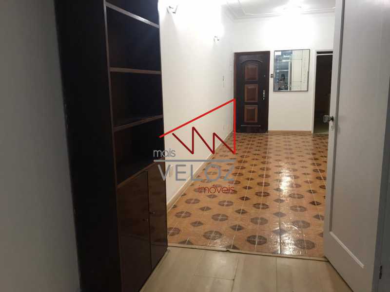 Apartamento à venda com 3 quartos, 101m² - Foto 3