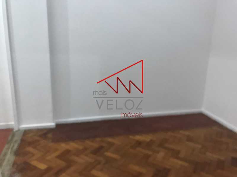 Apartamento à venda com 3 quartos, 101m² - Foto 14