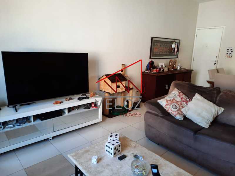 Apartamento à venda com 3 quartos, 98m² - Foto 7