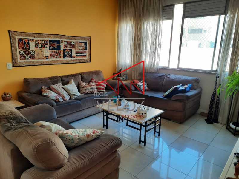 Apartamento à venda com 3 quartos, 98m² - Foto 3