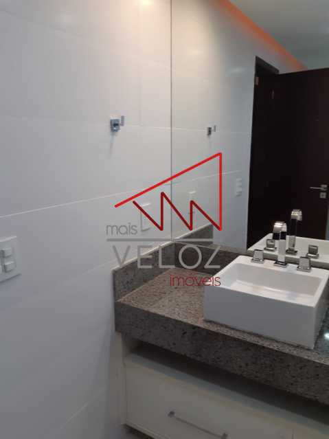 Apartamento à venda com 2 quartos, 80m² - Foto 10