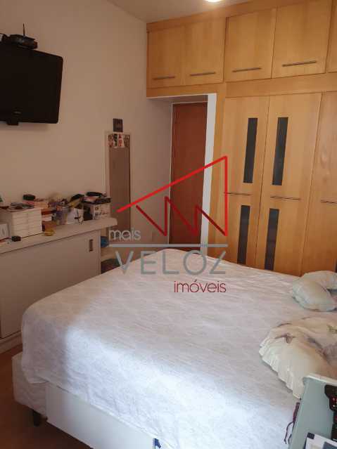 Apartamento à venda com 2 quartos, 78m² - Foto 12