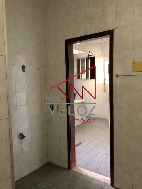 Apartamento à venda com 3 quartos, 170m² - Foto 8