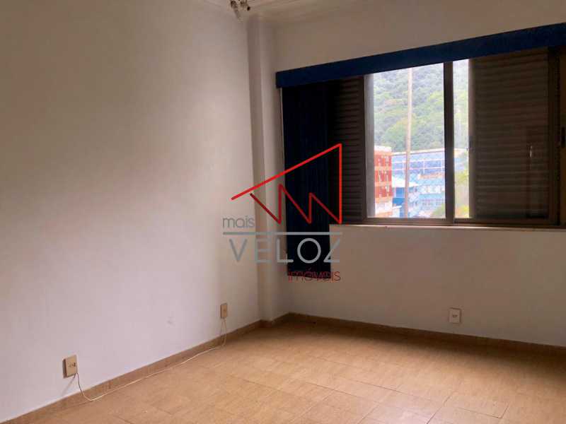 Apartamento à venda com 3 quartos, 170m² - Foto 25