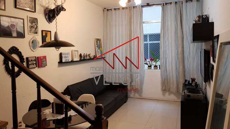 Apartamento à venda com 2 quartos, 84m² - Foto 1