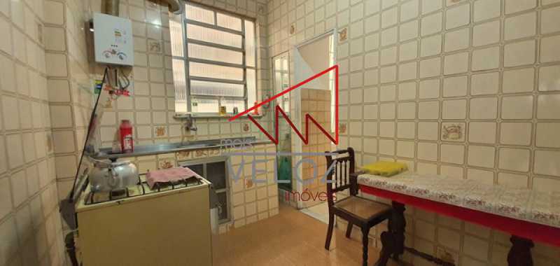 Apartamento à venda com 3 quartos, 94m² - Foto 15