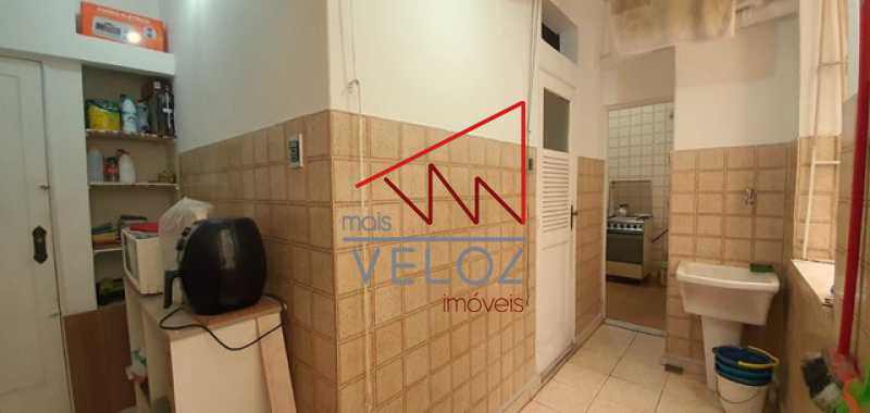 Apartamento à venda com 3 quartos, 94m² - Foto 18